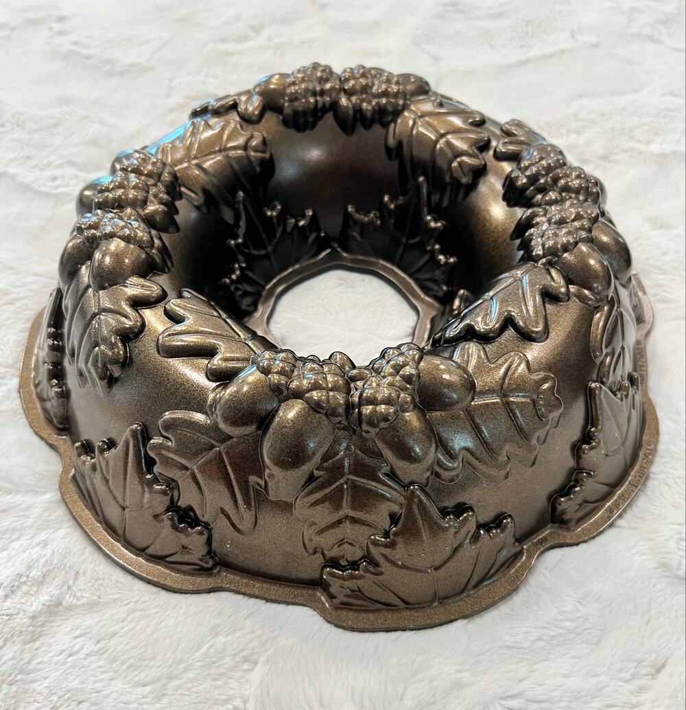 Nordic Ware FALL HARVEST BUNDT Pan Breads Cakes Autumn Non Stick 10 CUPS Bronze